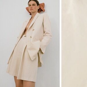 Zara Pleated High Waist Linen Shorts